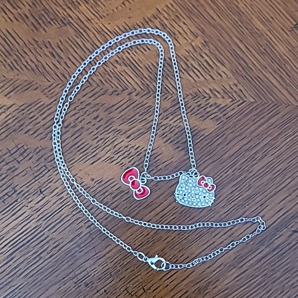 Hello Kitty Rhinestone Necklace - Picture 5 of 8